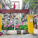 Amazing View, Natural View, 3\' To Hoan Kiem Lake, Free Wifi, Netflix, 2 Beds, 1 Toilet-2 Showers