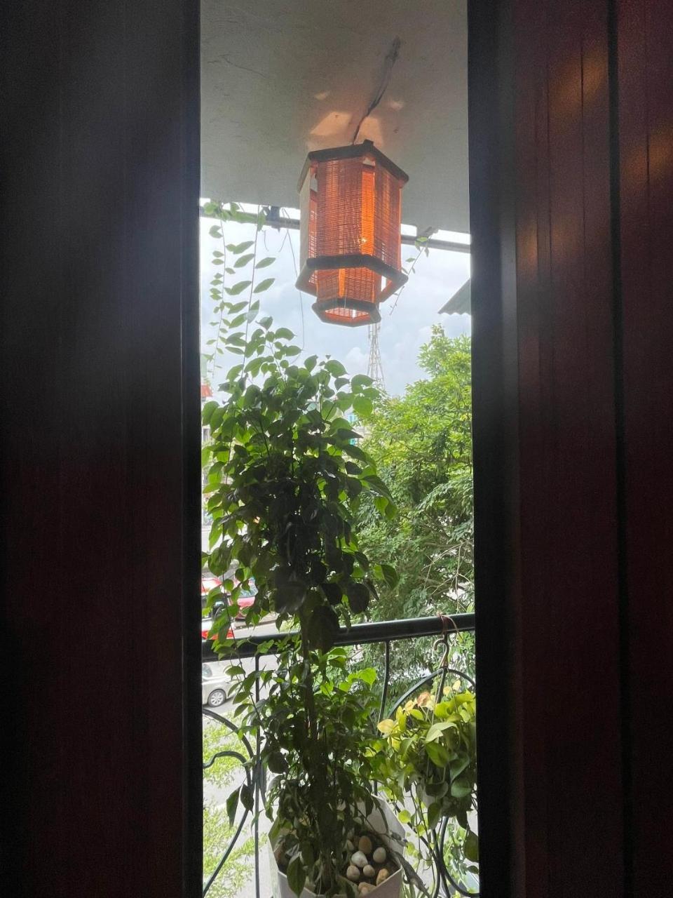 Apartment Amazing View, Natural View, 3' To Hoan Kiem Lake, Free Wifi, Netflix, 2 Beds, 1 Toilet-2 Showers Hanoi